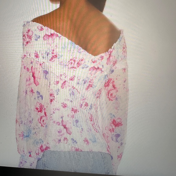 BB Dakota by Steve Madden Top 
NWOT - Picture 2 of 10